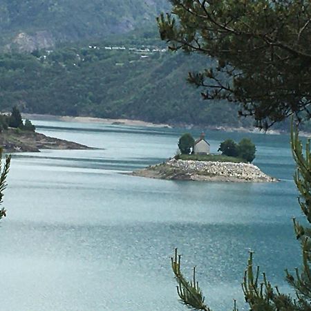 Mobile Home Avec Parking Chorges Εξωτερικό φωτογραφία