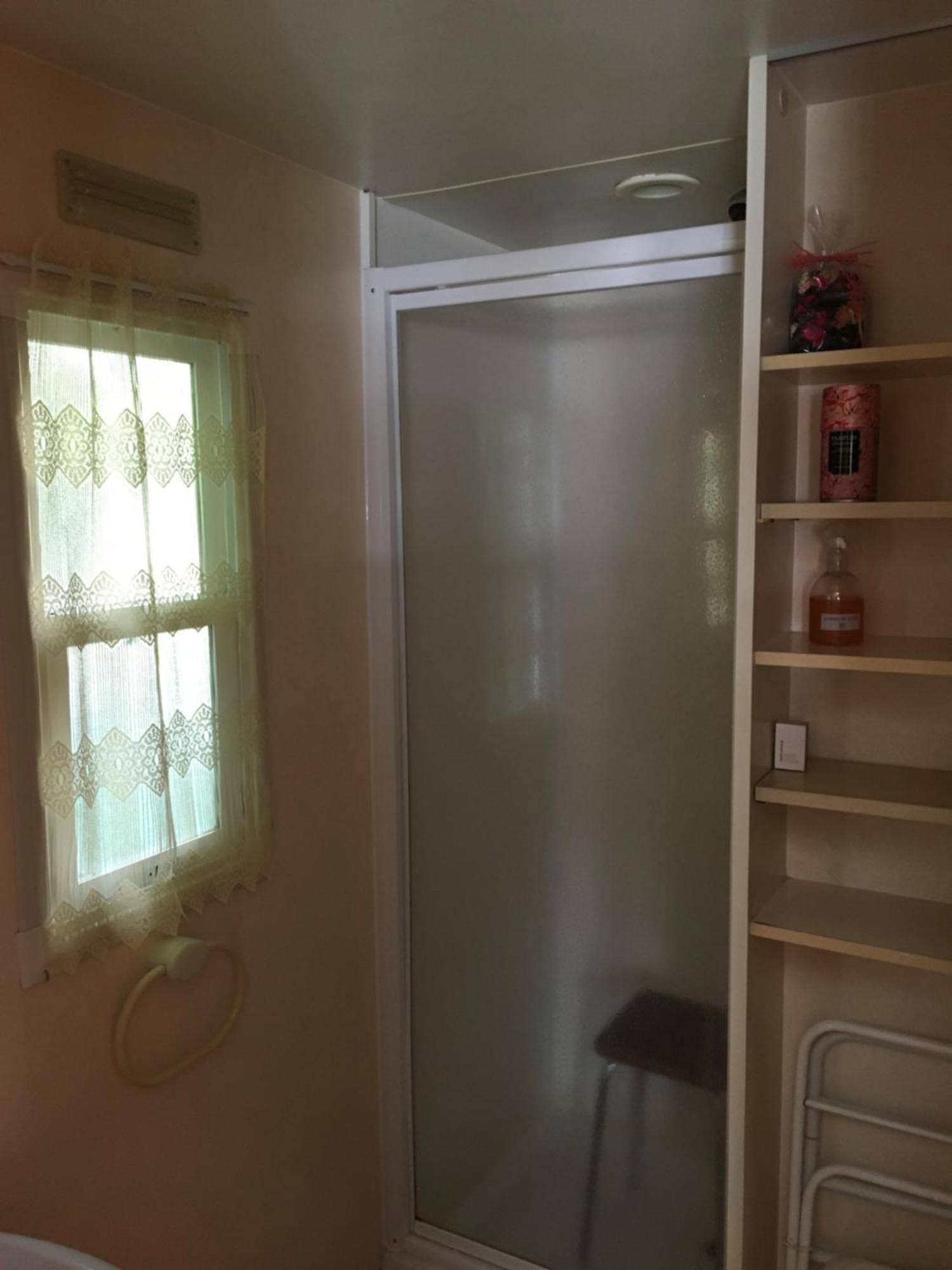 Mobile Home Avec Parking Chorges Εξωτερικό φωτογραφία